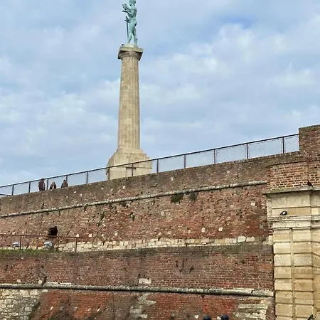 Skyway Waterfront * 贝尔格莱德